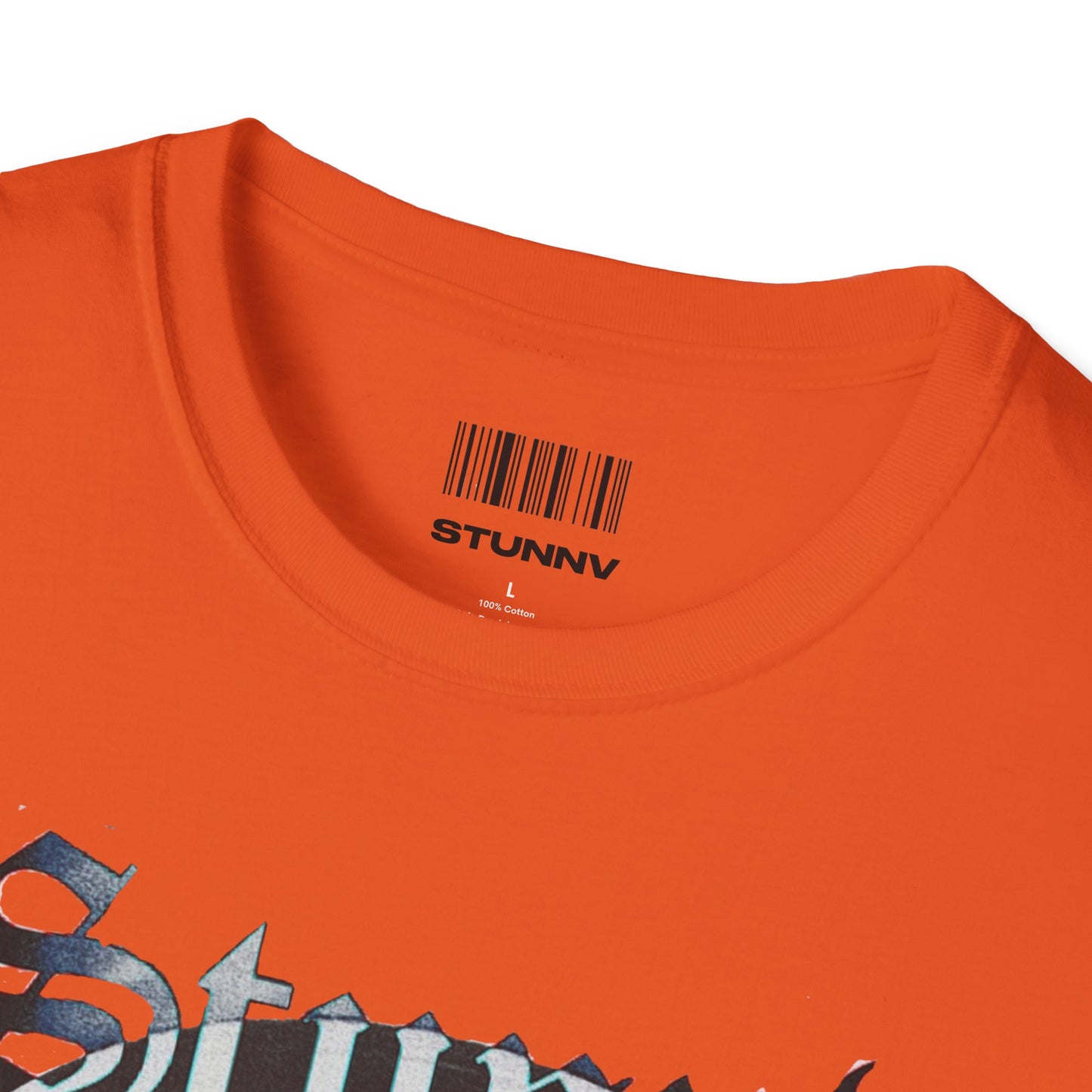 STUNNV OLD ENGLISH Unisex Softstyle T-Shirt